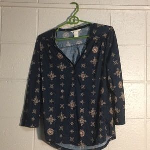 Dark blue, patterned blouse